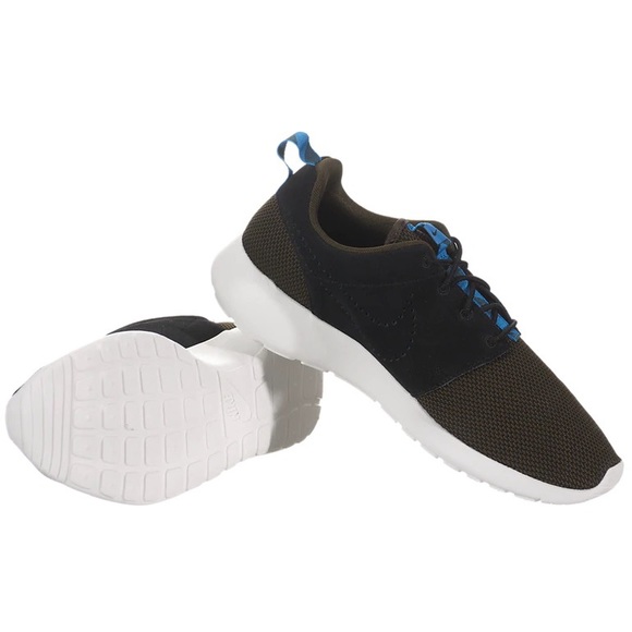 Nike  Menś Roshe Run Sneakers Size 11.5 - Picture 2 of 14